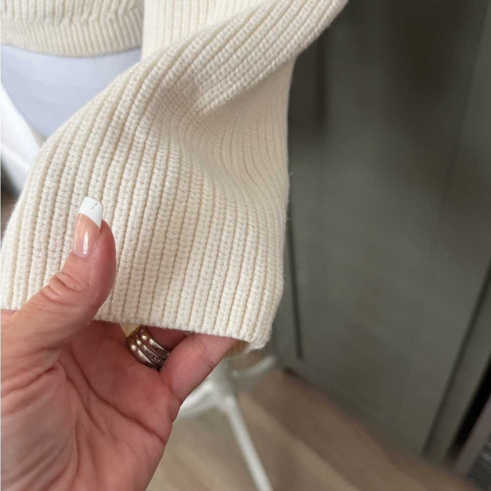 Anthropologie Cream Turtleneck Sweater- Size S - Picture 5 of 7